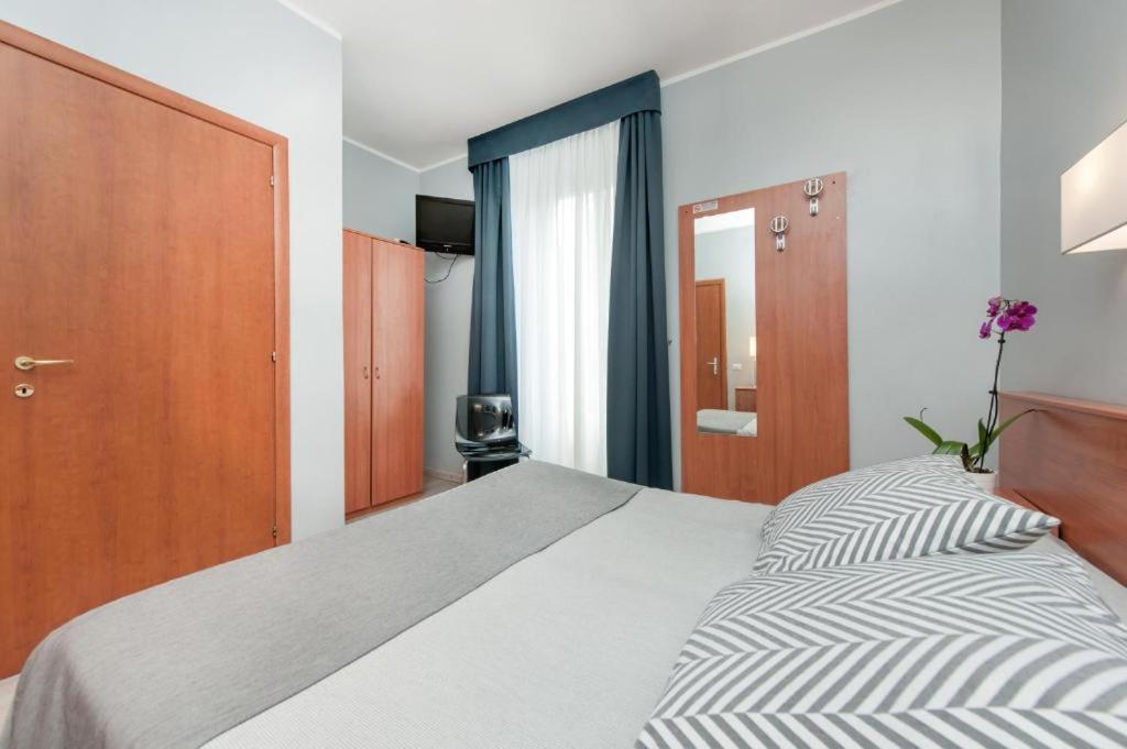 Hotel Roi Rome Extérieur photo